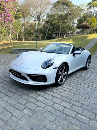 PORSCHE 911 2023
