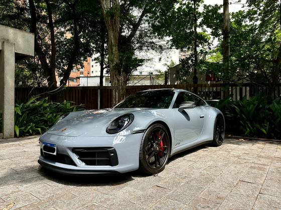 PORSCHE 911 2024