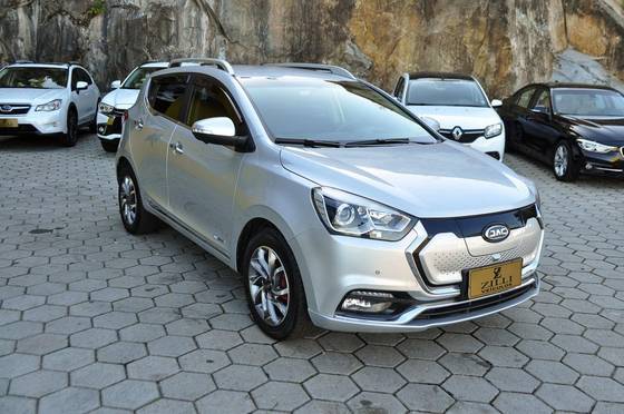 JAC IEV40 2020