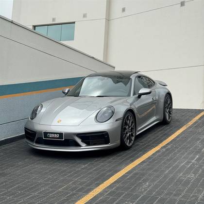 PORSCHE 911 2023