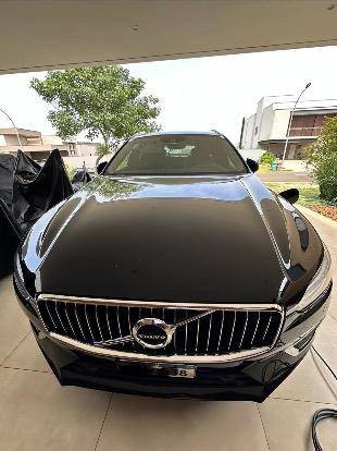 VOLVO XC60 2021