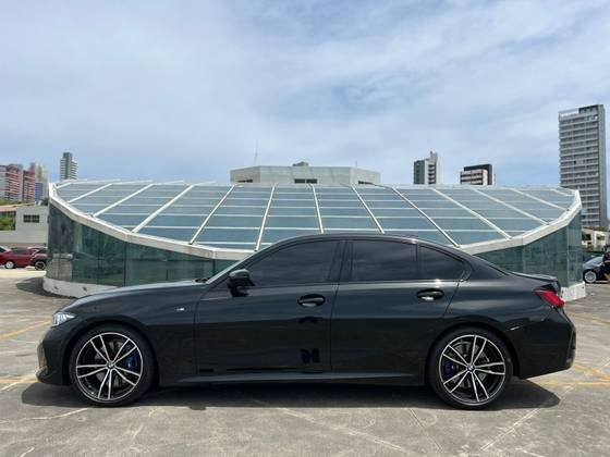 BMW 320i 2023