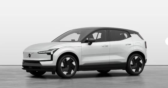 VOLVO EX30 2024