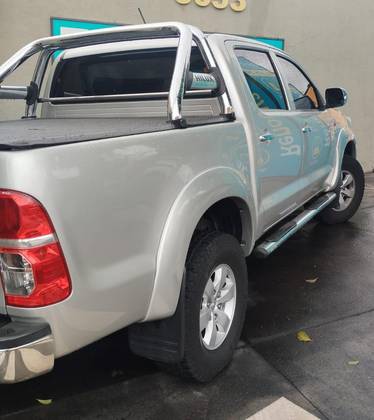 TOYOTA HILUX 2012