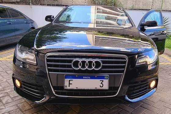 AUDI A4 2012