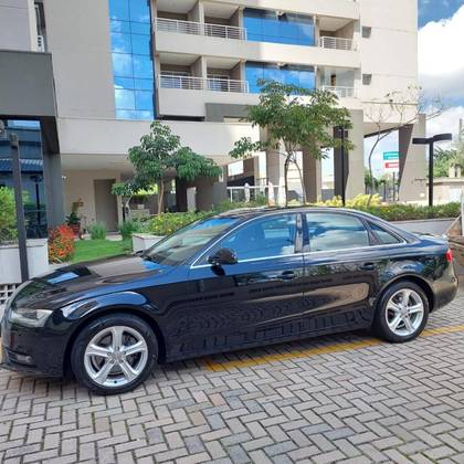 AUDI A4 2015