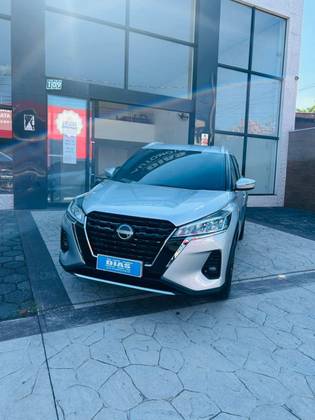 NISSAN KICKS 2024