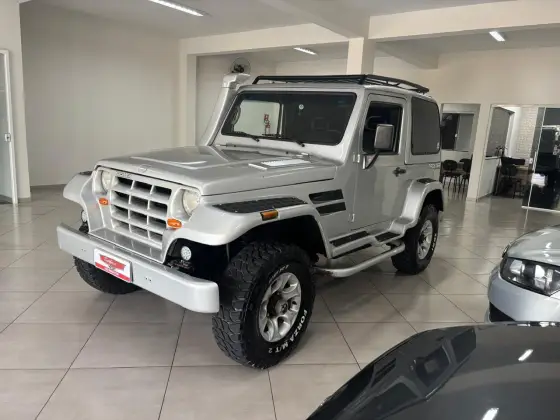 TROLLER T4 2004