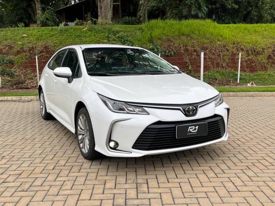 TOYOTA COROLLA 2023