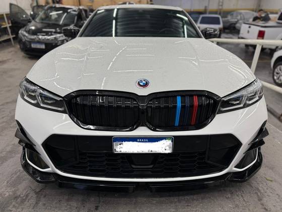 BMW 320i 2023