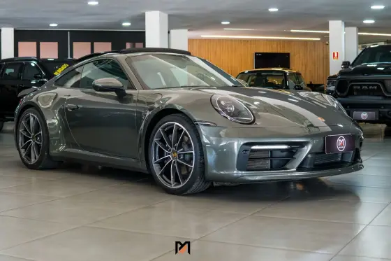 PORSCHE 911 2021