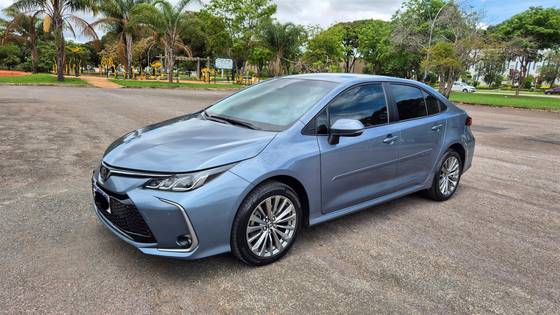TOYOTA COROLLA 2024