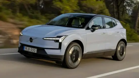 VOLVO EX30 2024