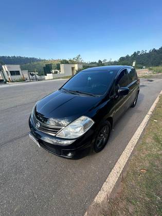 NISSAN TIIDA 2012