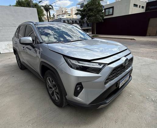 TOYOTA RAV4 2023