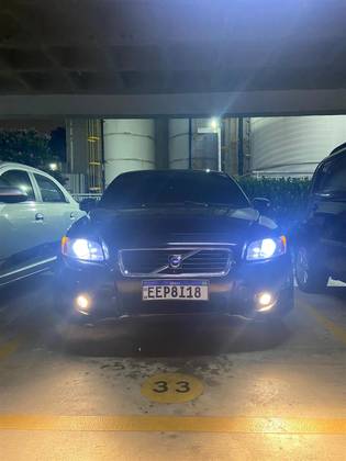 VOLVO C30 2009