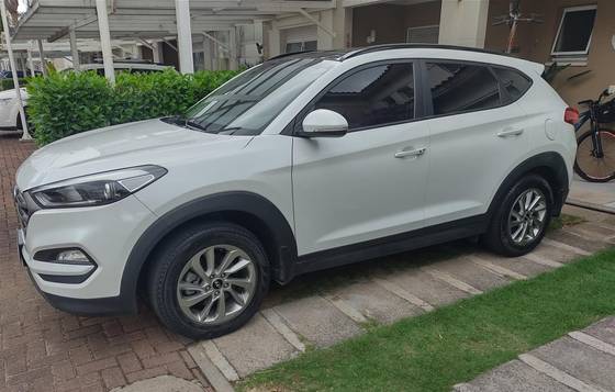 HYUNDAI TUCSON 2018