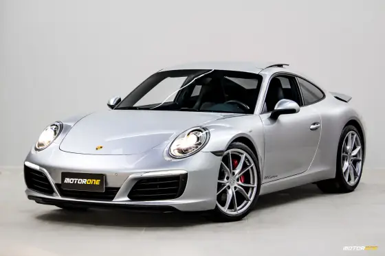 PORSCHE 911 2017