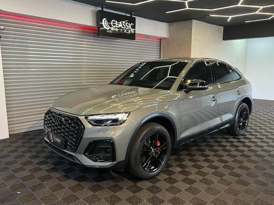 AUDI Q5 2024