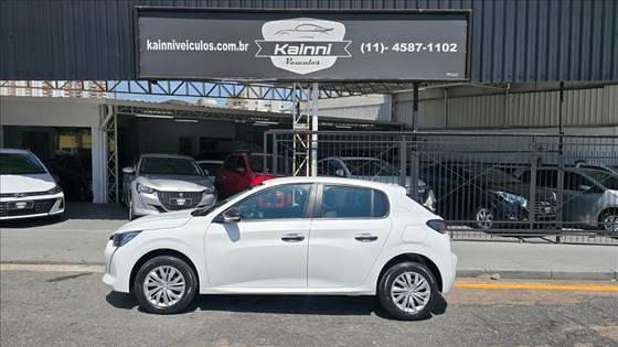 PEUGEOT 208 2024