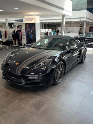 PORSCHE 718 2023