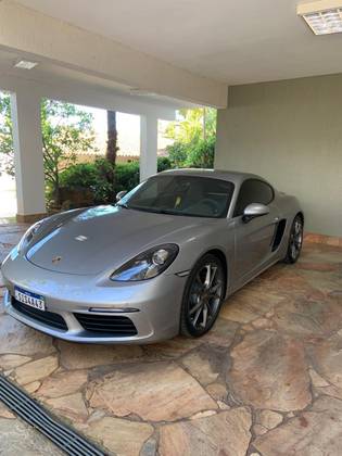 PORSCHE 718 2023