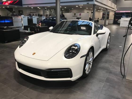 PORSCHE 911 2021