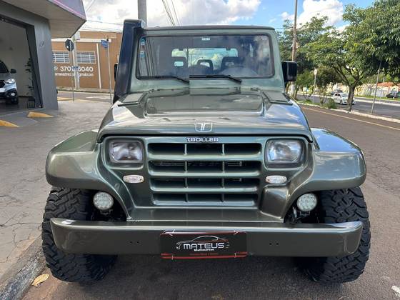 TROLLER T4 2002