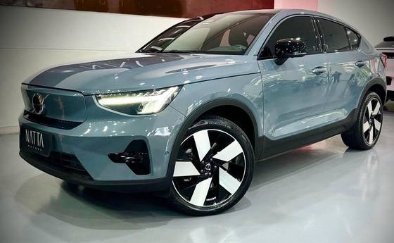 VOLVO C40 2023