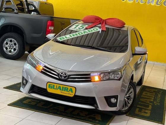 TOYOTA COROLLA 2015