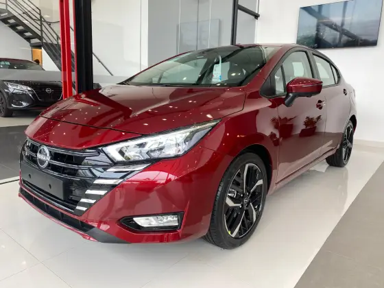 NISSAN VERSA 2025