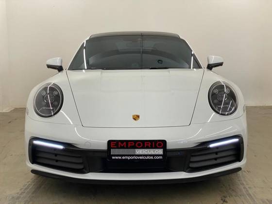 PORSCHE 911 2023