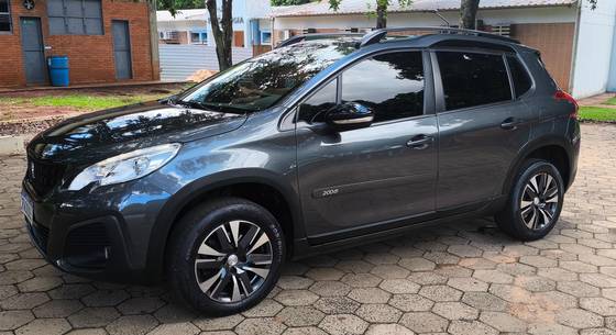 PEUGEOT 2008 2022