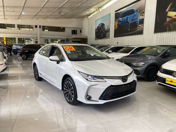 TOYOTA COROLLA 2024