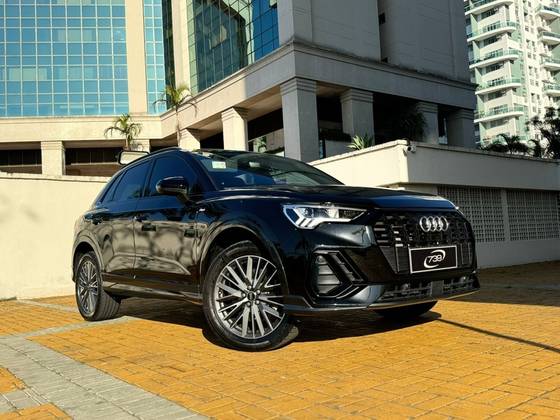 AUDI Q3 2023