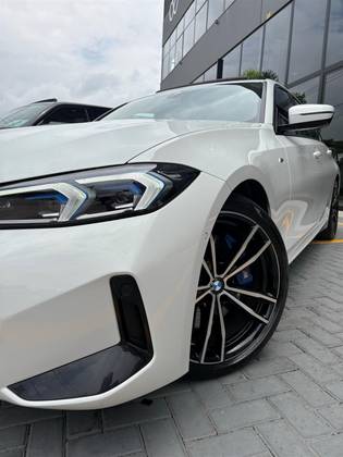 BMW 320i 2024