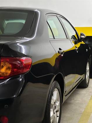 TOYOTA COROLLA 2011