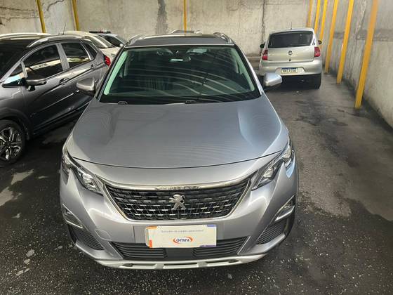 PEUGEOT 3008 2019