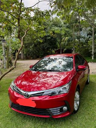 TOYOTA COROLLA 2018