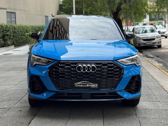 AUDI Q3 2023