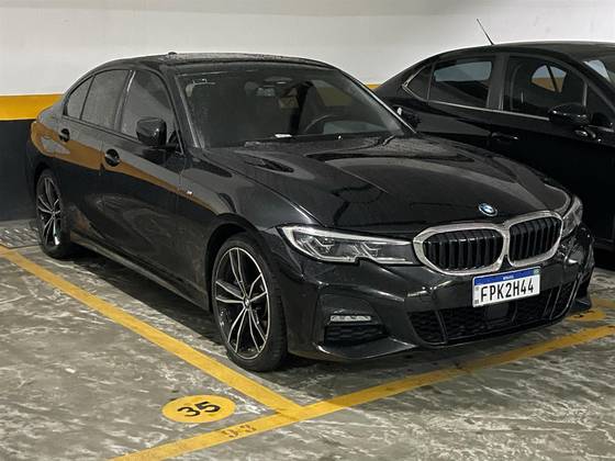 BMW 330e 2021