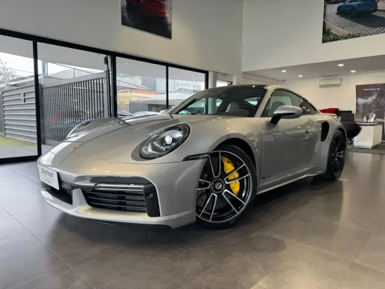 PORSCHE 911 2023