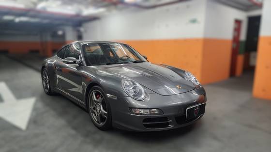 PORSCHE 911 2008