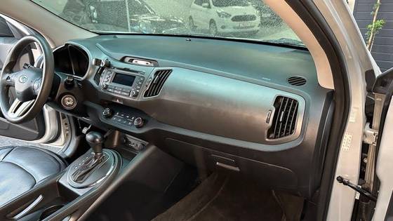 KIA SPORTAGE 2012
