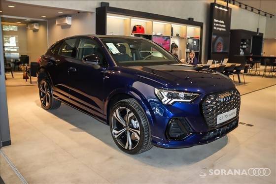 AUDI Q3 2024