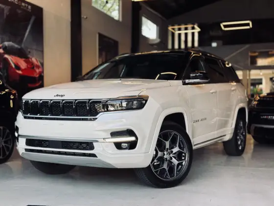 JEEP COMMANDER 2025