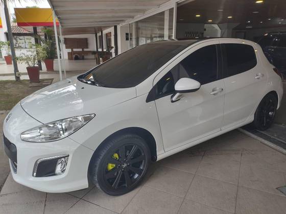 PEUGEOT 308 2015