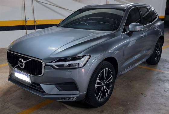 VOLVO XC60 2020