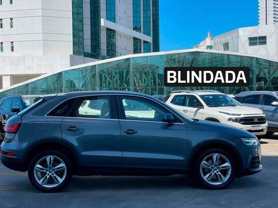 AUDI Q3 2017
