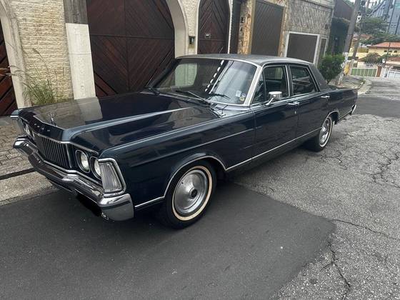 FORD GALAXIE 1982